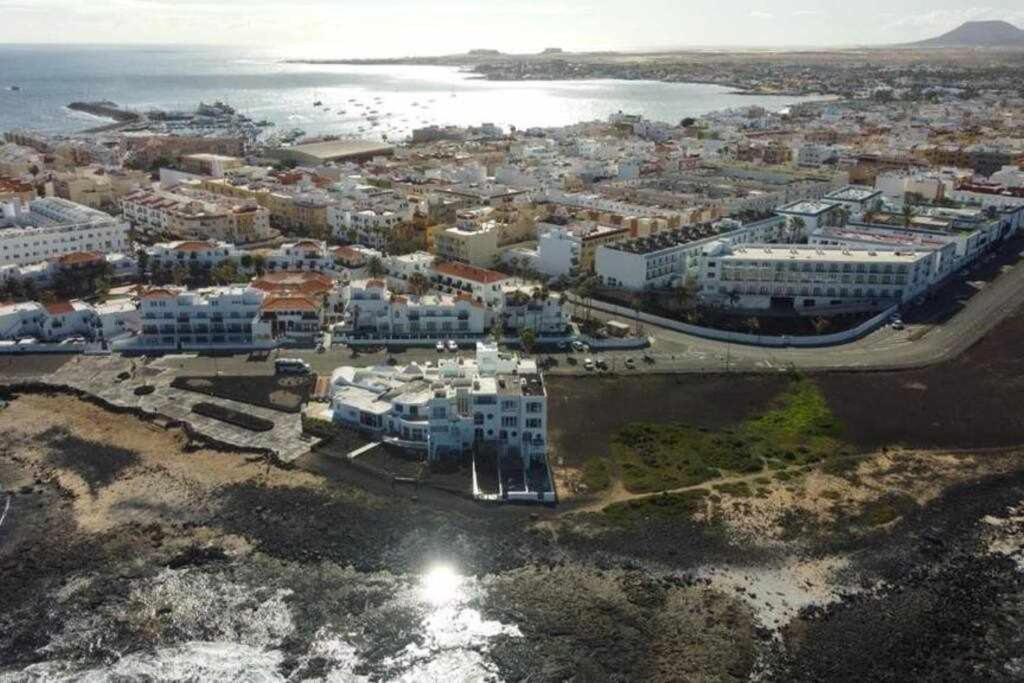 Villa Blue Breeze House With Pool Facing Sea Corralejo Exterior foto
